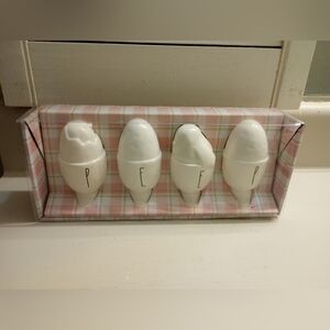 Rae Dunn Set Of 4 Ceramic Chick Egg Cups "PEEP" NWT